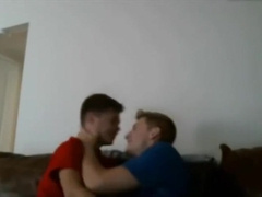 2 Boys On Cam Hot Blowjob And 69 (USA)