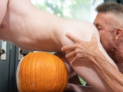 Naked DILF enjoys two younger lads for restless threesome