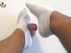 Can I Give You a Foot Job? - Realistic 6 Dick - No Lube Socked & Raw Male Footjob - Manlyfoot