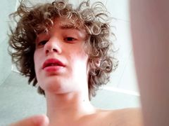 Curly cute gay guy wants to fuck, shows his ass and jerks off his big dick