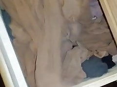 semen en las pantimedias de mi hermanita