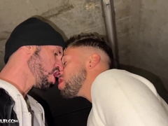 Sexy Guy Takes Big Cock