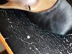 CUM IN MY COLLEAGUE'S FLATS