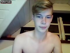 Perfect body blond boy whit big dick wank and cumshot on webcam