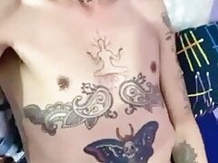 Chakalito nutria vergudo and tattooed sends me a video pulling his delicious cock well standing and erect wanting to be