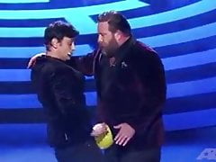 Australian bear got talent
