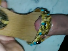 Scarpe sborrate, scopo, sborro scarpe mia madre