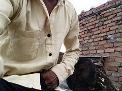 Solo encounter with average cock while chatting