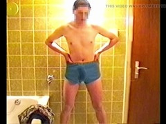 Mark Hannes: Amateur Humping
