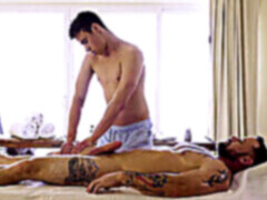 Big hunk, hunk couple, hunk bareback