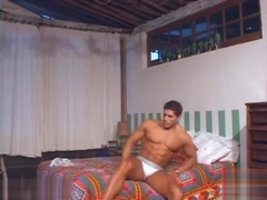 Gorgeous straight hunk jerk off