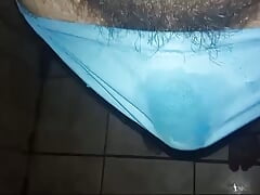 I had a good cumshot in the bathroom. it was so pleasurable! I want to cum in your mouth and fill it with hot cum!