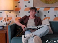 Cutepie Matches Up With Conceited Teddy For Mystery Rubdown