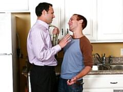 Straight married dude Jack Bennet seduced by Steven Ponce