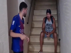 Meu Vizinho Estava Na Escada E Acabei Comendo Ele. 6 Min