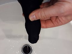 Pissing with Slip