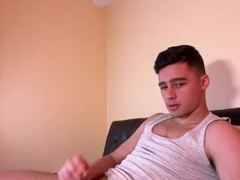 Guy Stroking off before mama arrives