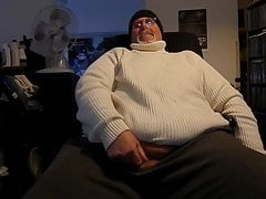 Kelly Mark Jacking Off In His New White Sweater Part 3