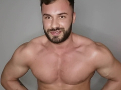 Pornfans-brandonmuscle