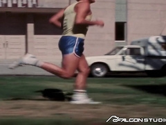 Antique – Furry Hairy Men Pulverizing Rock Hard At Ski Resort