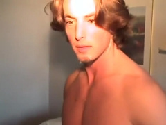 Rent a room, have a party, win - Twisty's