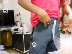 Sissy hubby showcasing his exercising abilities to his cheating in vid call