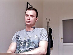 Big booty amateur gets sodomized in a casting video