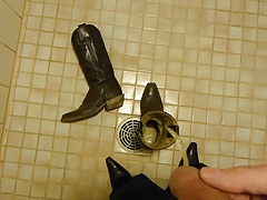 Piss in wifes cowboy boots