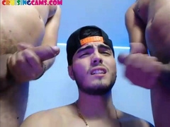 Double handjobs for latina guy on Cruisingcams