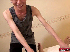 japanese youngster massagist Kanata strokes cum out of cock