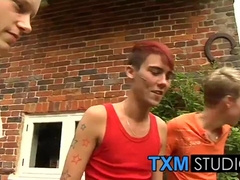 These Red-Hot Youngsters Enjoy Pounding And Milking Under The Sun