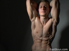 Jan Rocek shows his insane body on his own