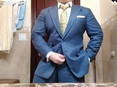 Str8 daddy jerking off in suit 10