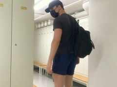 You deep-throating my spear in the locker apartment / POINT OF VIEW
