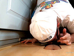 Latino Married man Back At The Gloryhole