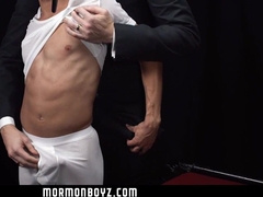 MormonBoyz - Sleek muscly bottom used in secret hook-up ceremony