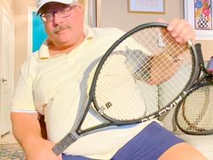Tennis Daddy has biggest handsfree at end! Incredible