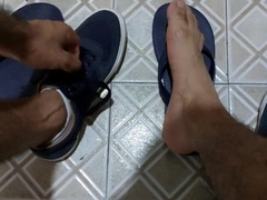 Ultra-Kinky in the gym loocker apartment