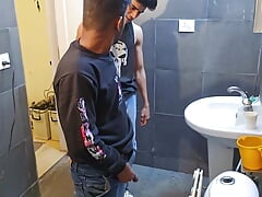 Two indian gay shoot time full masti