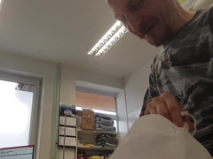 Professional doctor - Changing the catheter