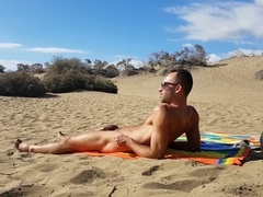 Gay-masturbation, big-cock, public