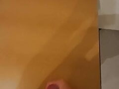 Cum auf den Tisch