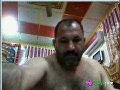 Punheta do maduro arabe25