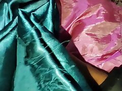 Handjob with green satin silky saree of neighbour chachi (43)