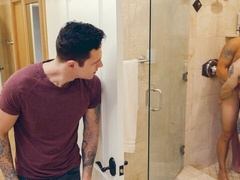 Brandon Anderson bangs Andrew Miller and Jayden Marcos