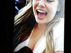 Elizabeth Olsen cum tribute