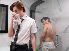 Mormon teens Archie Paige and Skylar Finchh fuck hard