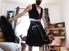 What does a man wear under his kilt? With Lukas Sativa