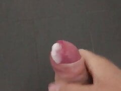Une bonne branle juteuse