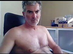 Hot Italian silver fox cums